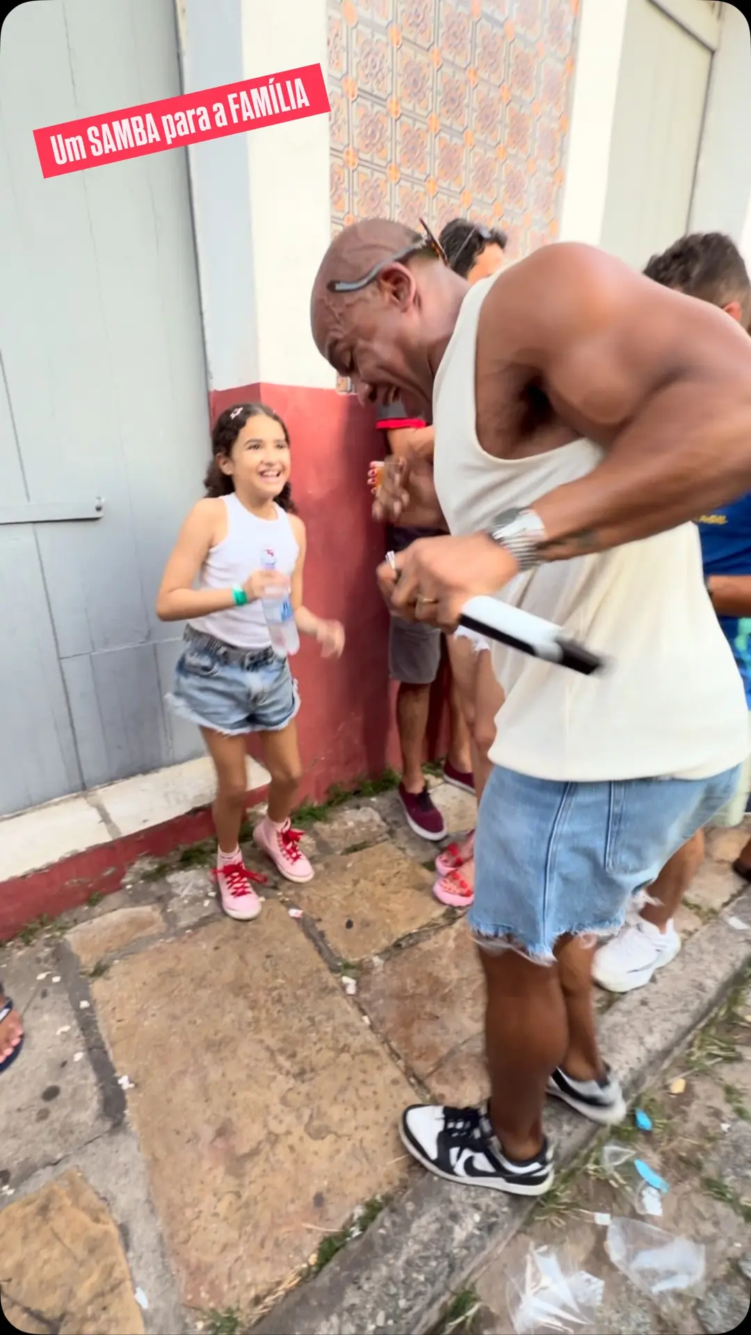 Flyer de Samba da Feira, Sese das Candonga e mais 6 artistas