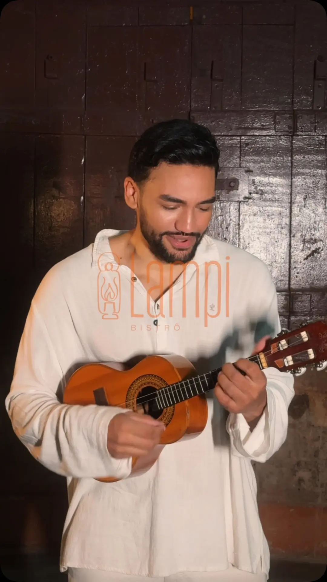 Flyer de Luciano Luz