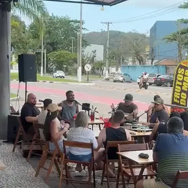 Flyer de Grupo Frequência
