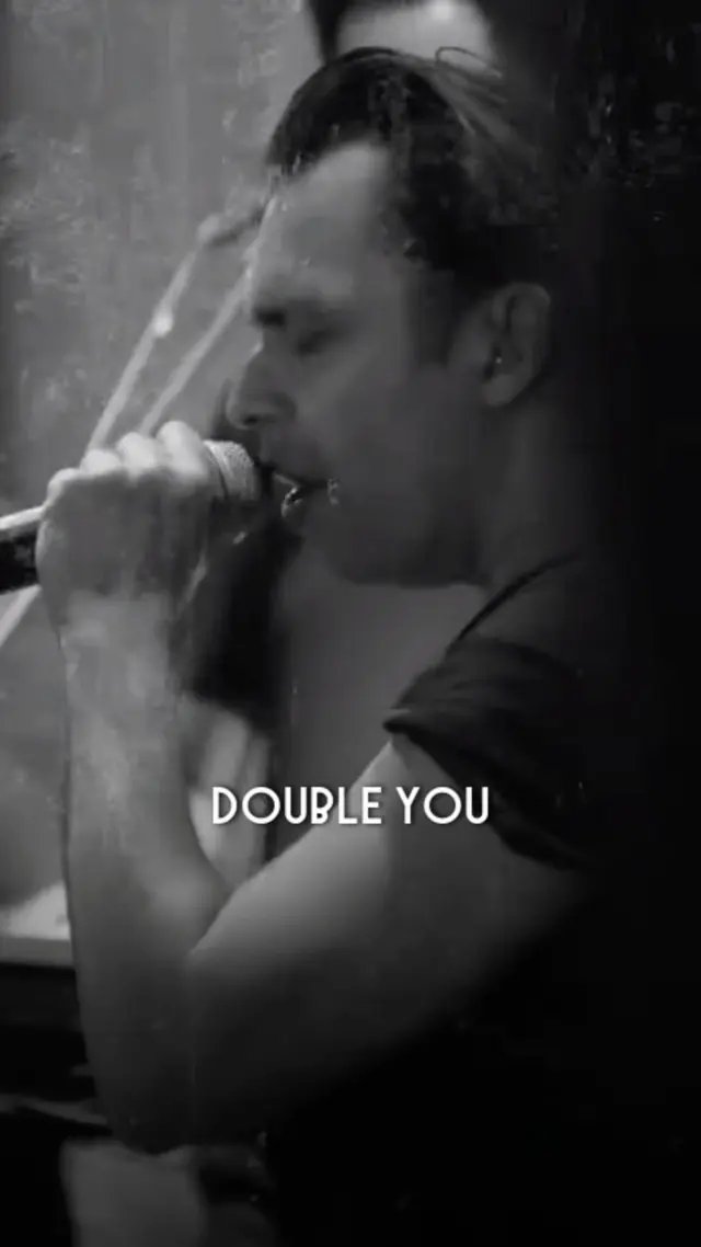 Flyer de Double You