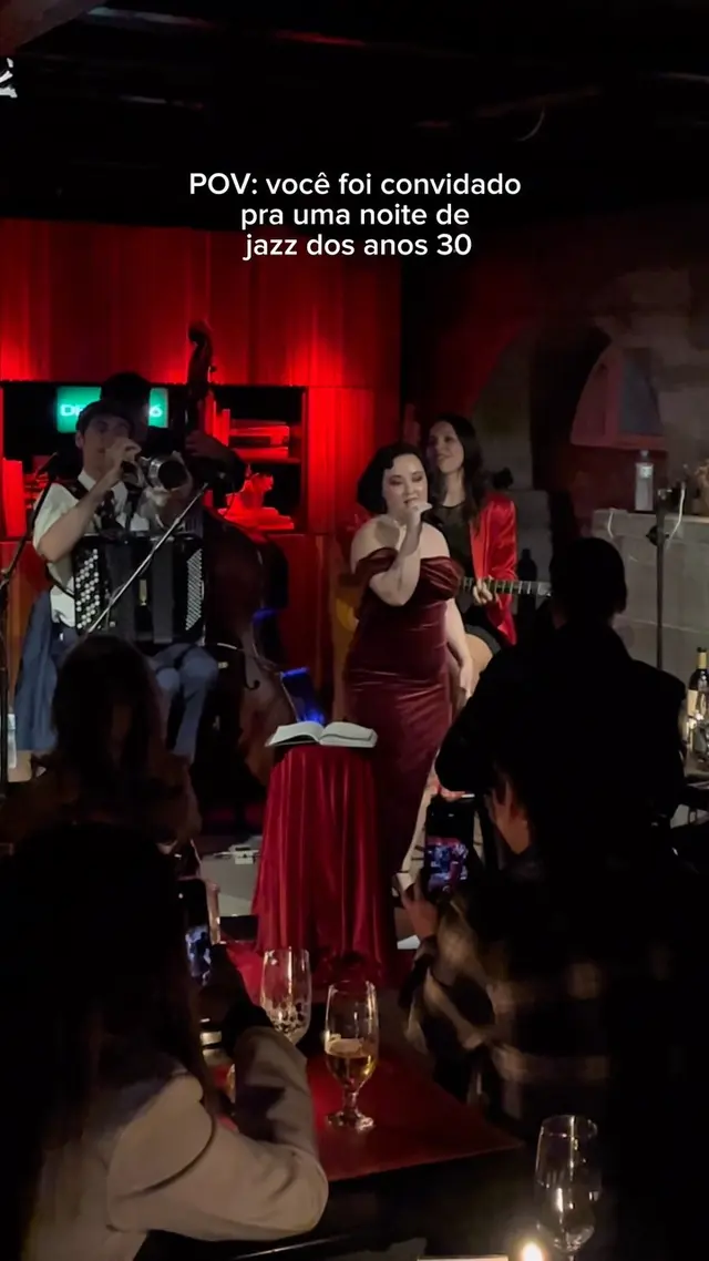 Flyer de Nina Rouge & The Leleswing Stompers