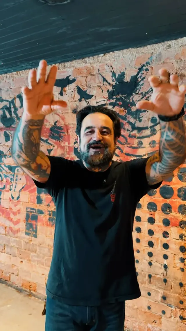 Flyer de Eddie Foster, Banda Gibanela e mais 8 artistas